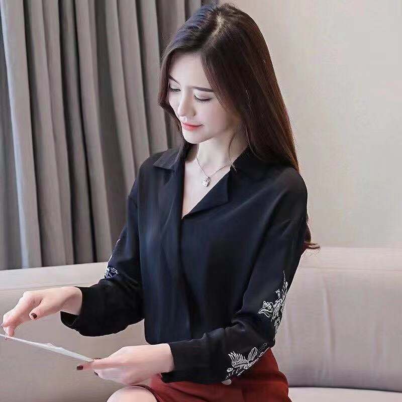 شومیز نخی آستین گلدوزی