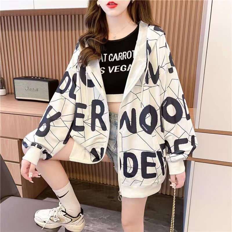 سویشرت حروفی Fashion